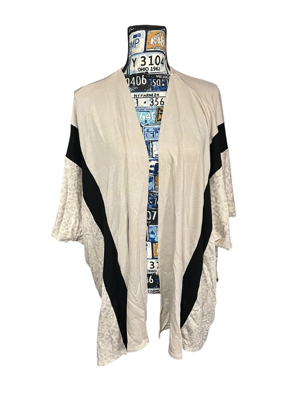 Short Sleeve Earth Tone Fade Animal Print Layer Shrug Beach Travel Casual Sz Xl